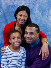 ChristmasPortraits_FirstChroniclesChurch_12222013_4.jpg